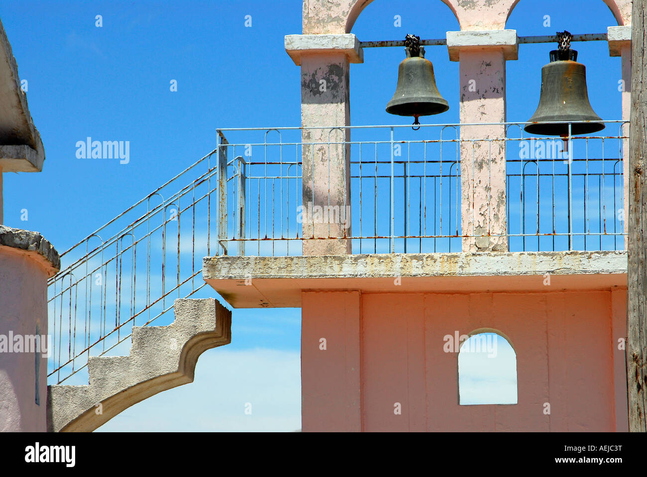 Glockenturm mit Treppen, Kefalonia, Ionische Inseln, Griechenland Stockfoto