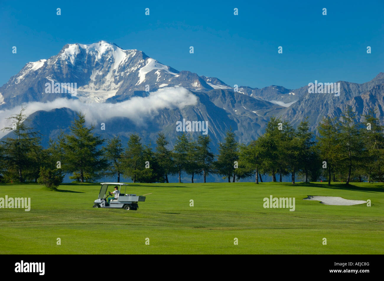 Swiss Mountain Golf Stockfotos und -bilder Kaufen - Alamy