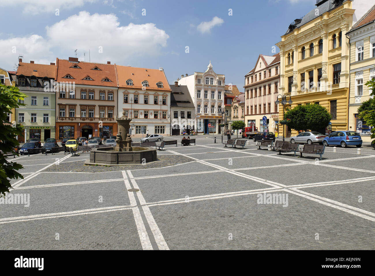 Altstadt-Platz von Ceska Lipa, Böhmen, Tschechien Stockfoto