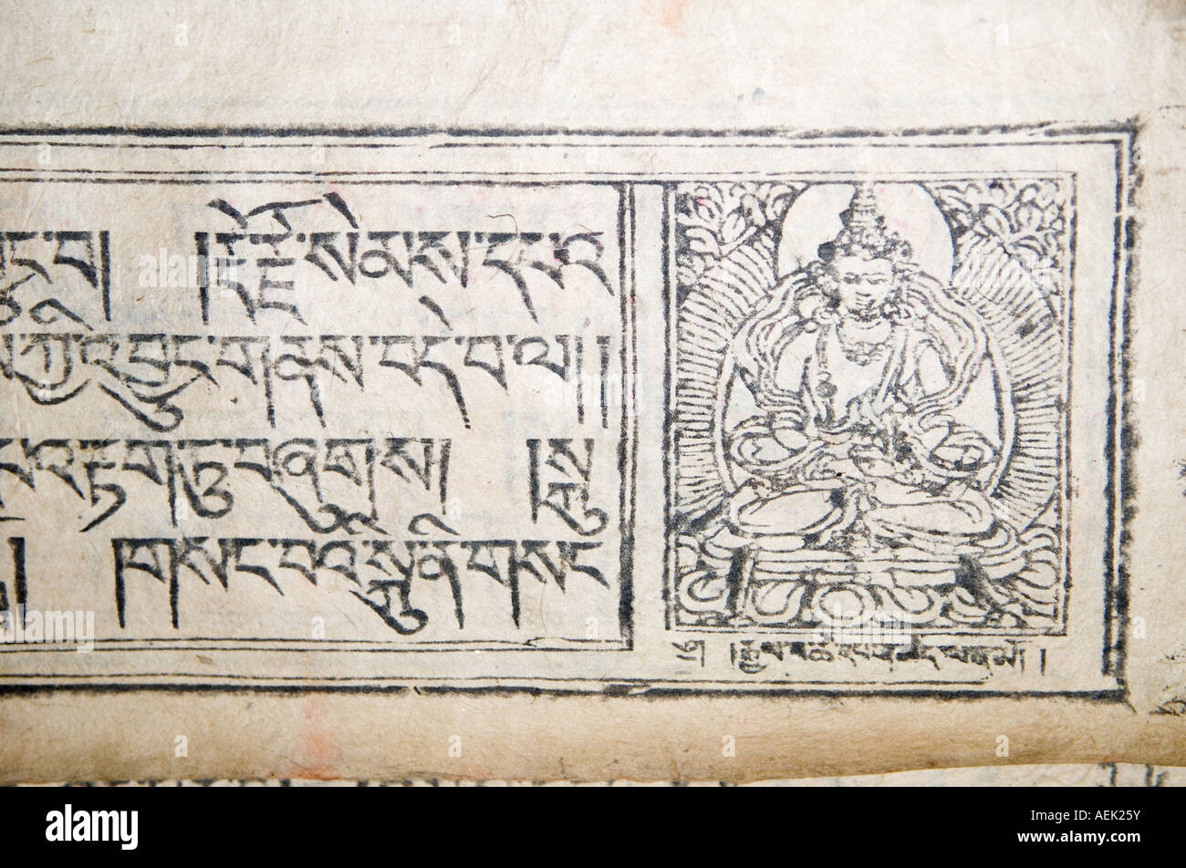 Sanskrit-Text in eine buddhistische Buch, Nepal Stockfoto