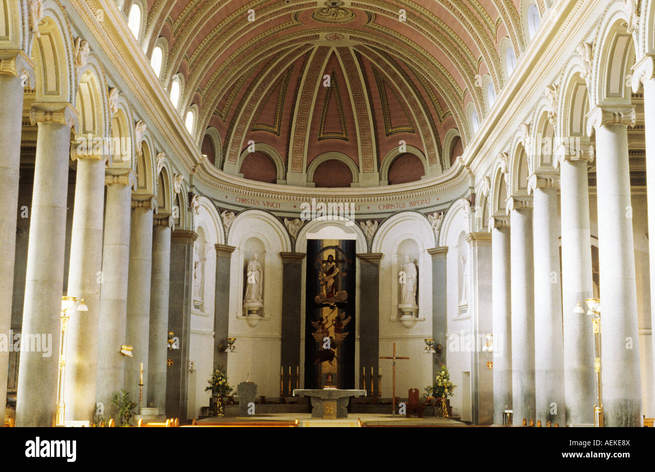 St Mel Kathedrale Longford klassischen Säulen Gewölbedecke Interieur Stockfoto