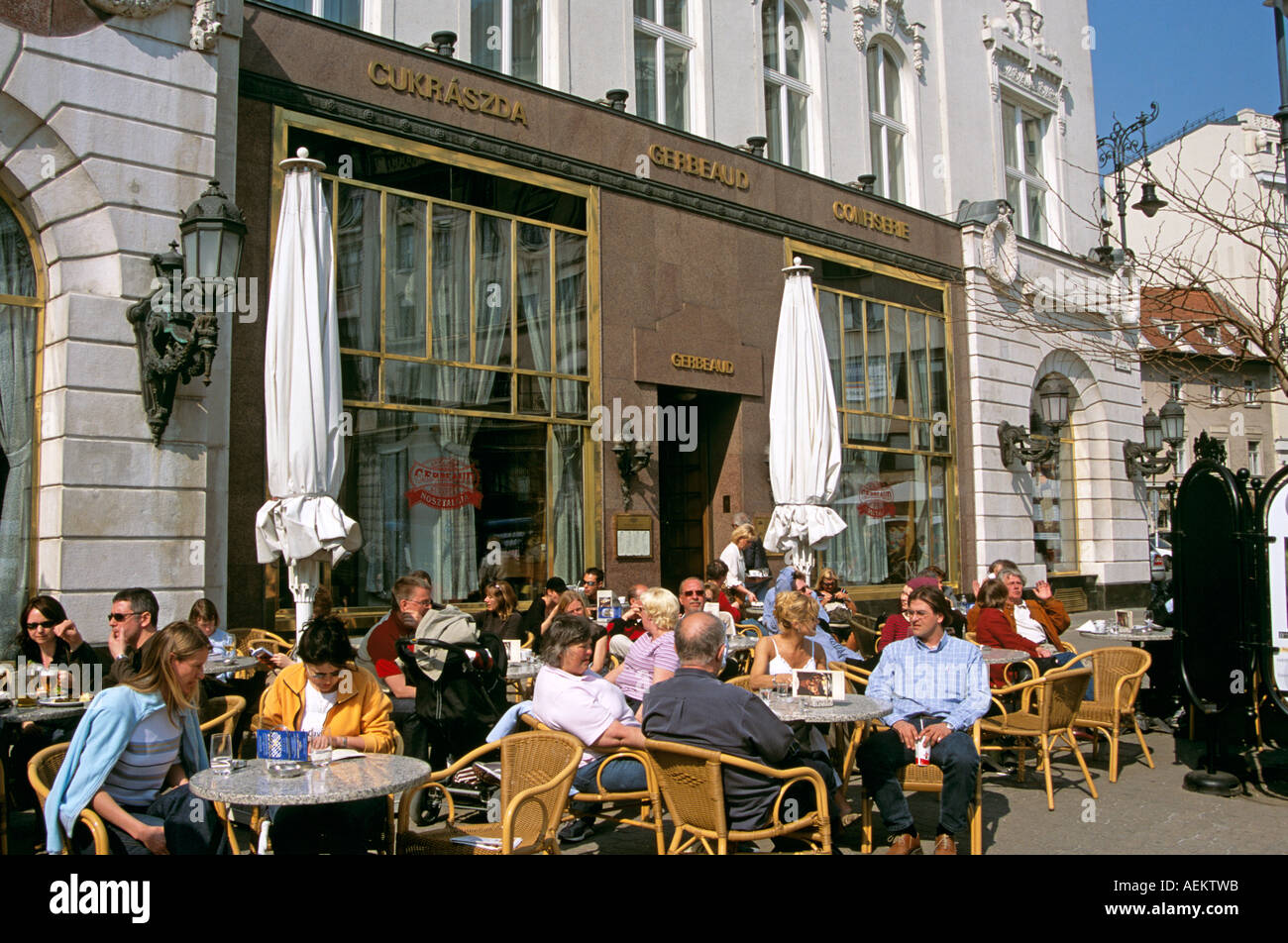 Gerbeaud Restaurant, Vörösmarty Ter (Quadrat), Budapest, Ungarn Stockfoto