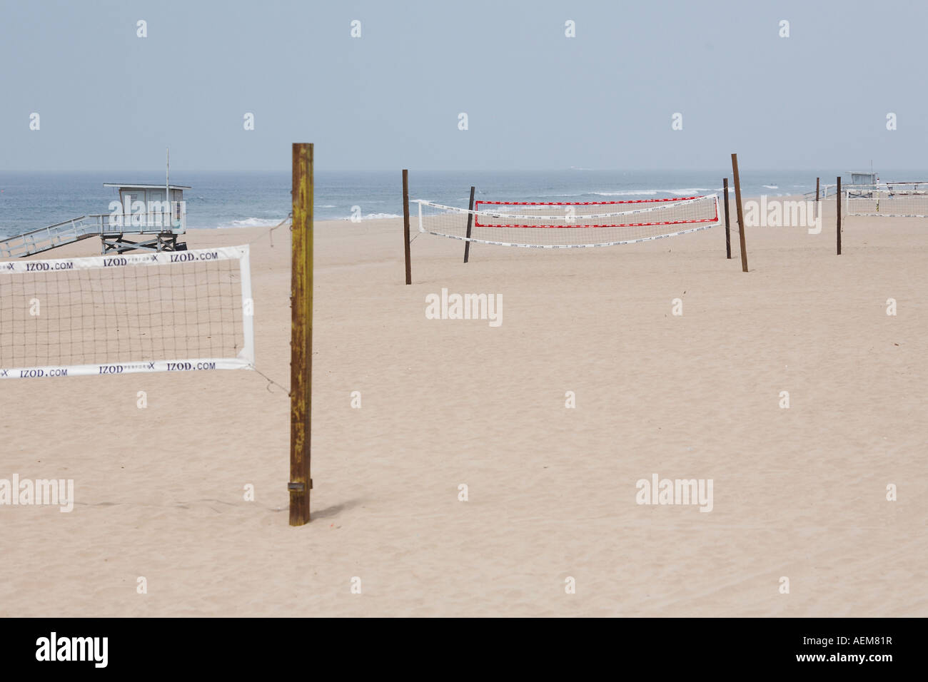 Netze Volleyball auf Sand in Manhattan Beach, Los Angeles County, Kalifornien, USA Stockfoto