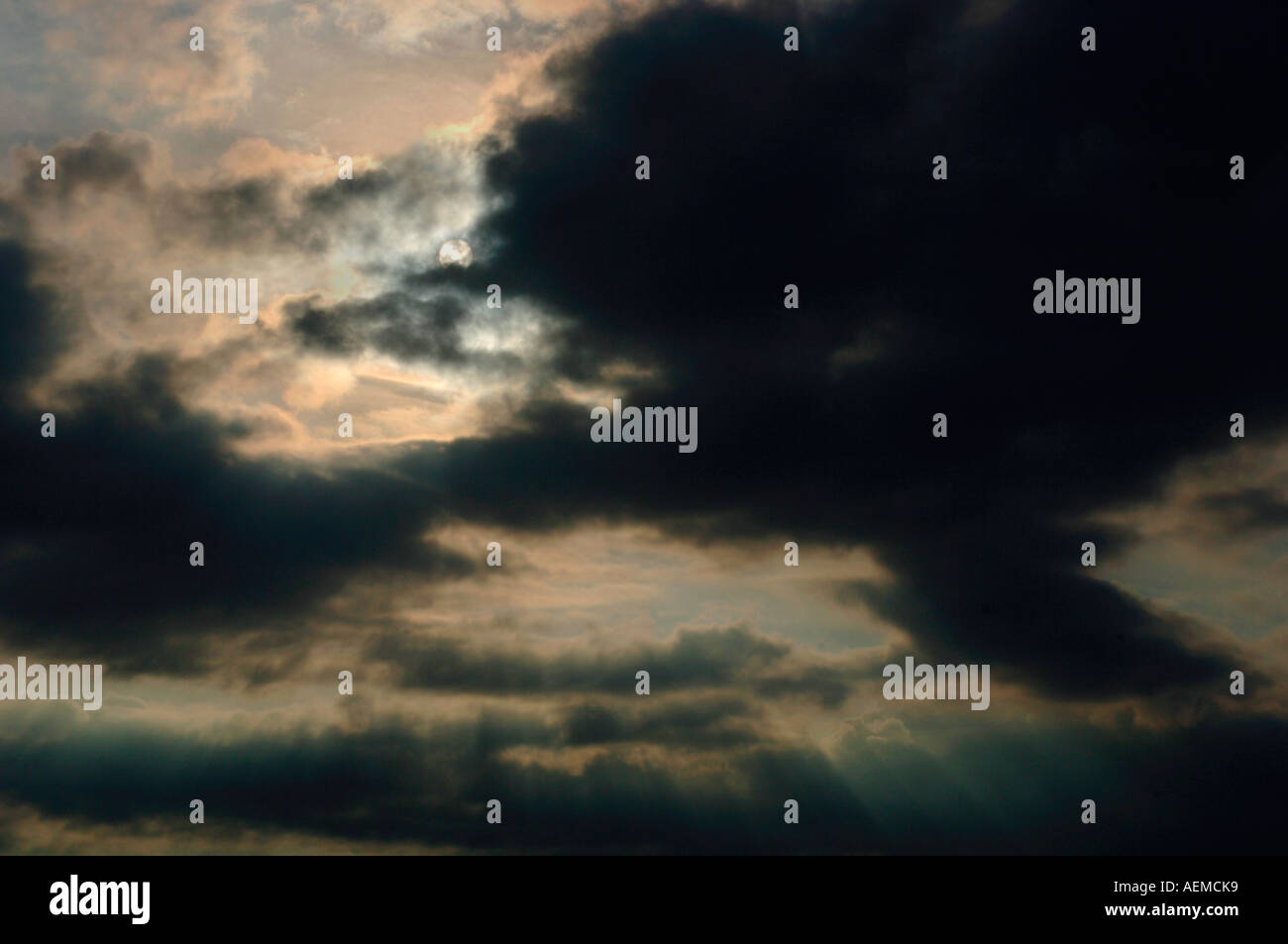 Ubernaturliche Atmosphare Stockfotos Und Bilder Kaufen Alamy