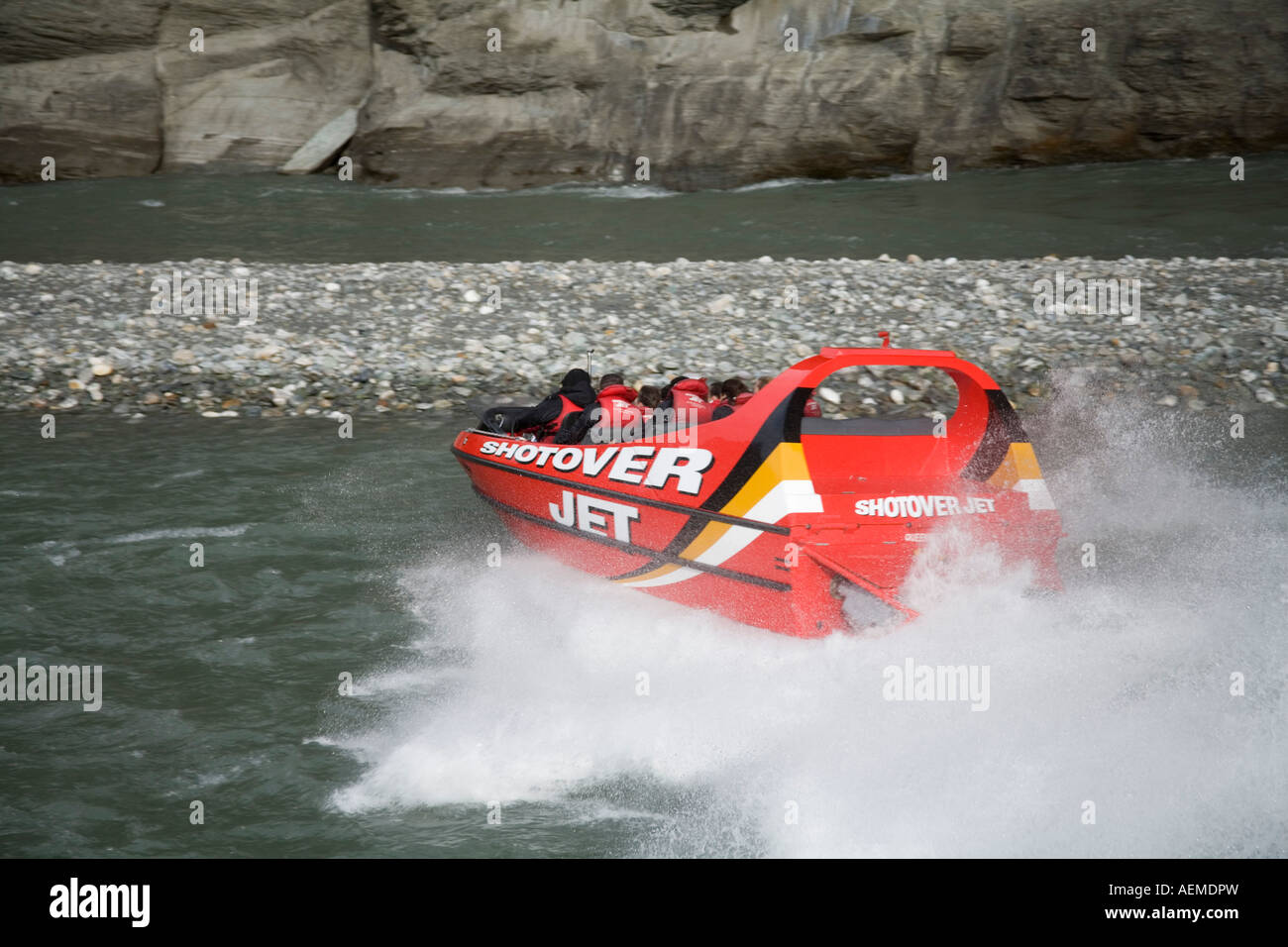 Arthurs POINT südlichen Seen Süd Insel Neuseeland kann der Shotover Jet Boat skimming das Wasser Stockfoto