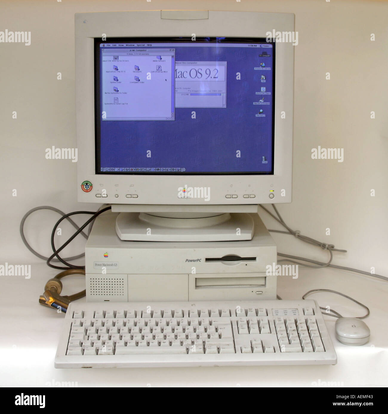 Apple Macintosh Desktop G3 Computer 233 Mhz Power Pc 4 Gigabyte