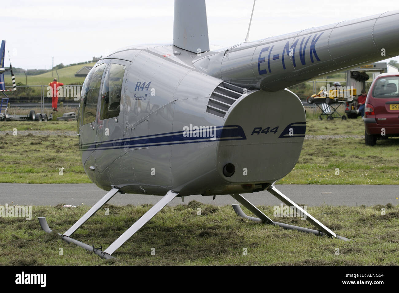 Robinson R4 Robinson r44 raven ii hubschrauber -Fotos und -Bildmaterial in hoher ...