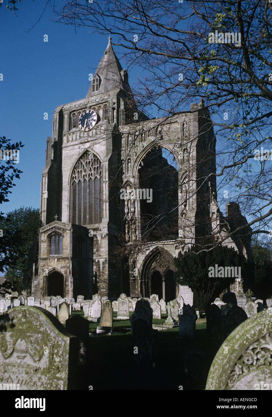 Ruinen der alten Abtei von Crowland Teile sind immer noch als Kirche Lincolnshire genutzt. Stockfoto