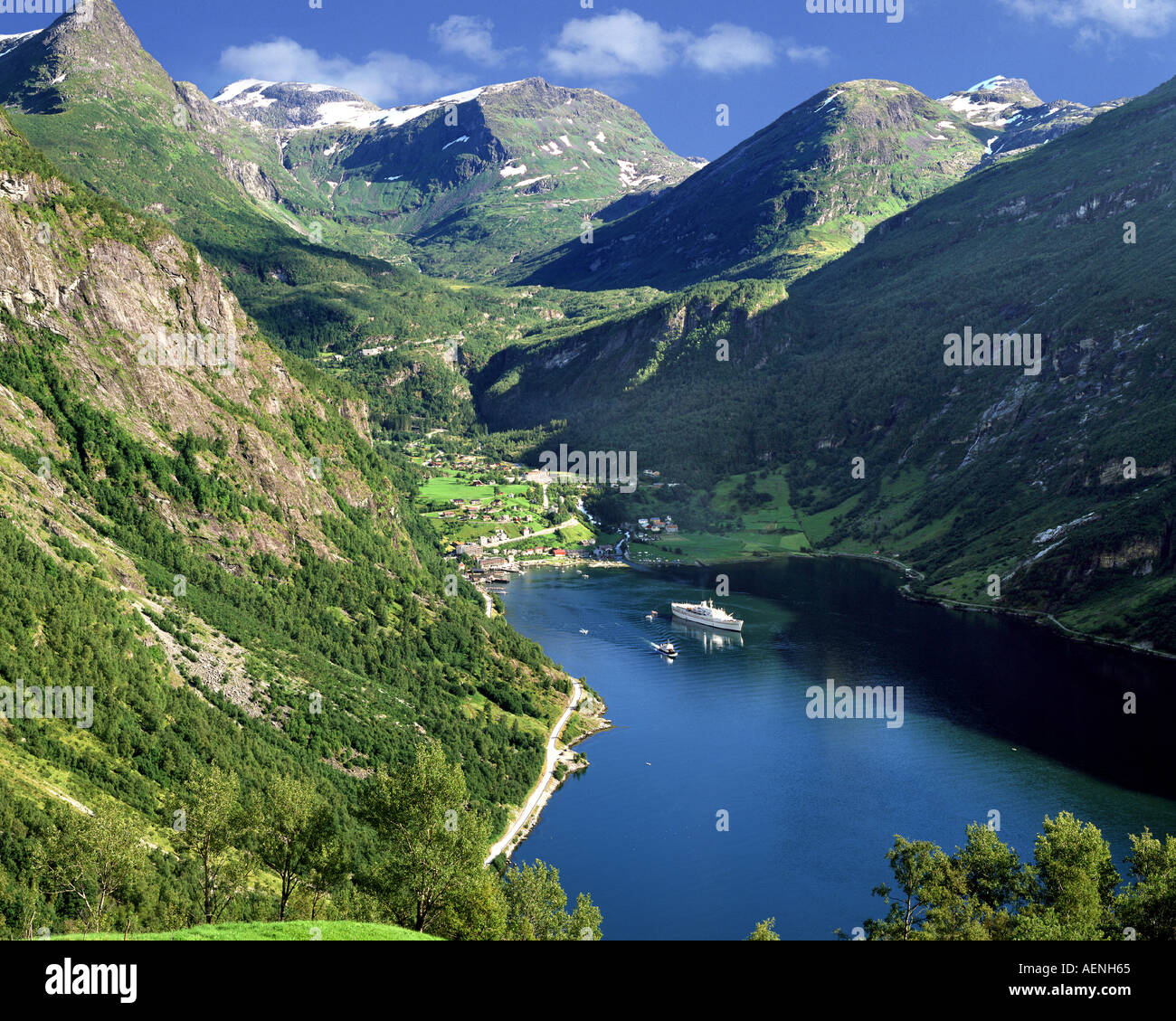 Nein - mehr OG ROMSDAL: Geirangerfjord Stockfoto