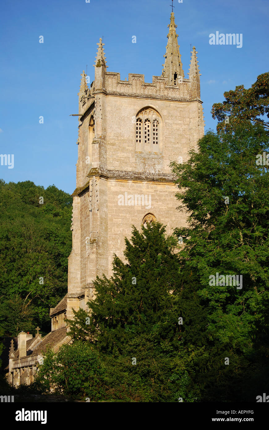 Die Pfarrei Kirche St, Castle Combe, Wiltshire, England, Vereinigtes Königreich Stockfoto