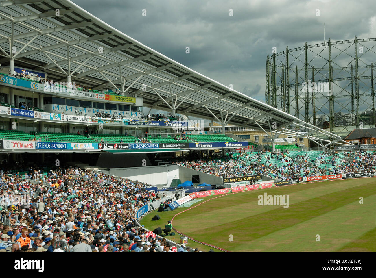 Der OCS-Stand auf dem Oval Cricket Ground, London während einer England im Vergleich zu Indien Testspiel Stockfoto