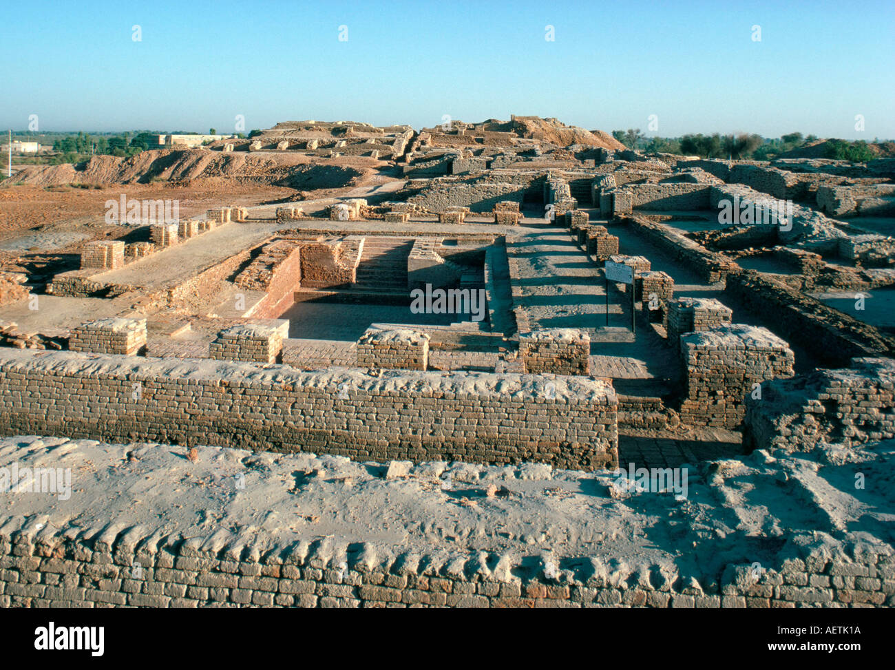 Rituelles Tauchbad in der Zitadelle Mohenjodaro UNESCO World Heritage Site Indus Senke-Zivilisation Pakistan-Asien Stockfoto