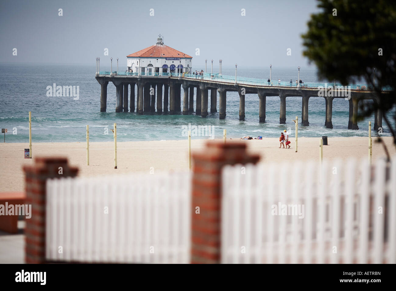 Pier von Strandterrasse in Manhattan Beach, Los Angeles County, Kalifornien, USA Stockfoto