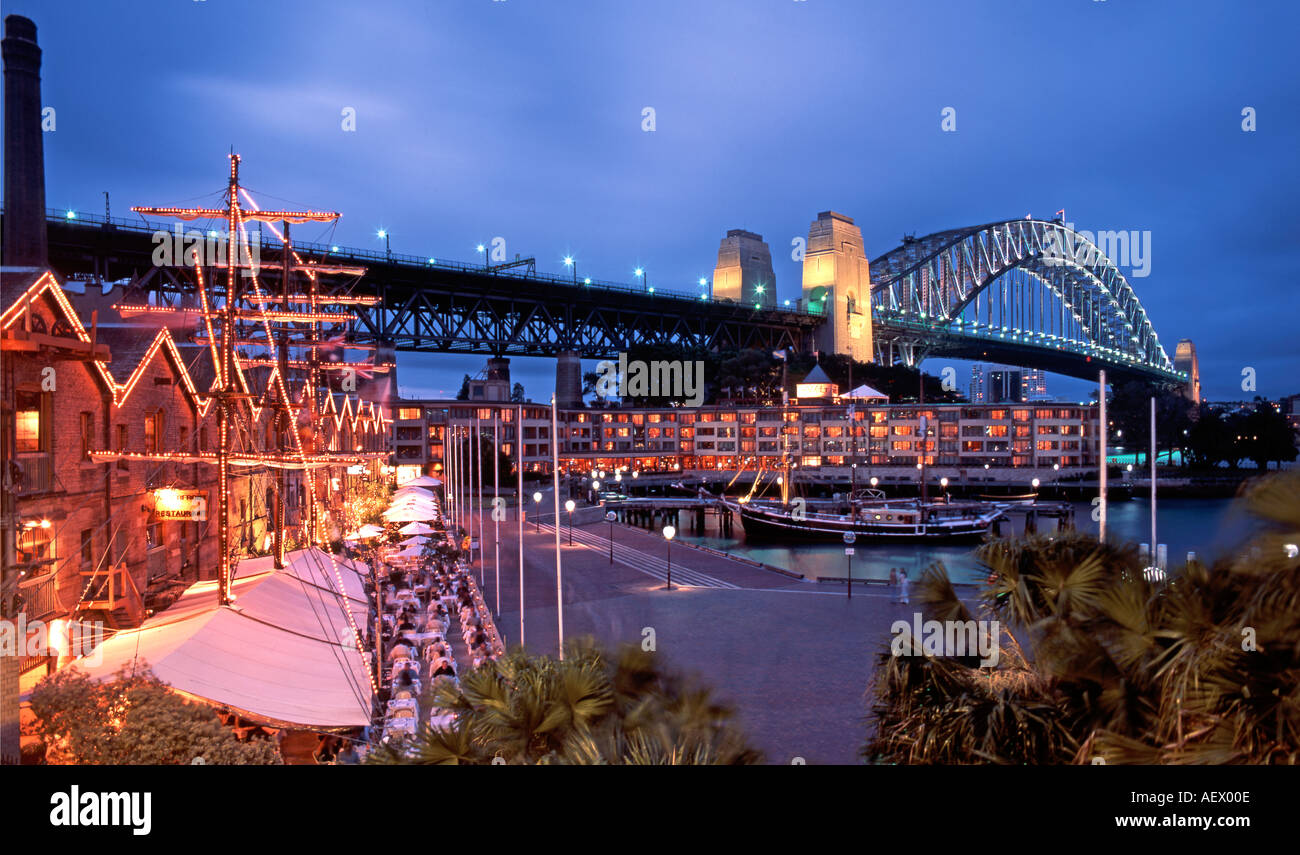Austalia Sydney harbour Bridge bei Nacht Restaurants Panorama Sonnenuntergang Stockfoto