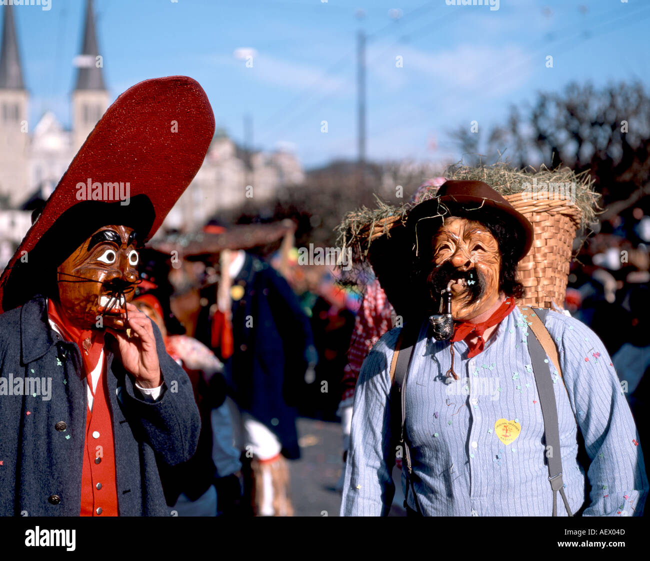 Alte hölzerne Schweiz Luzern Karnevalsmasken Stockfoto