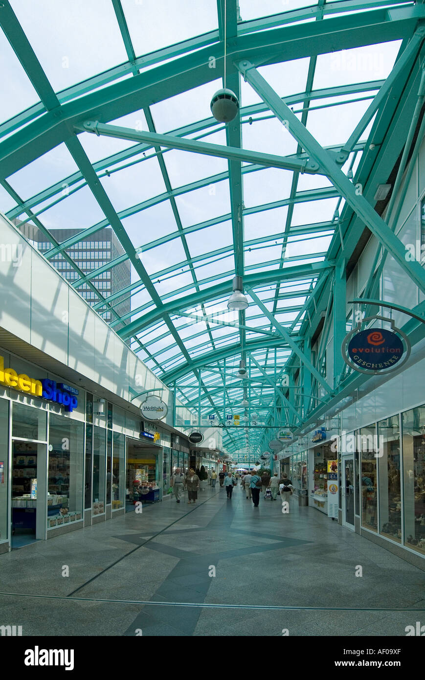 gläserne Passage im Einkaufszentrum Center City Center in Essen Stockfoto