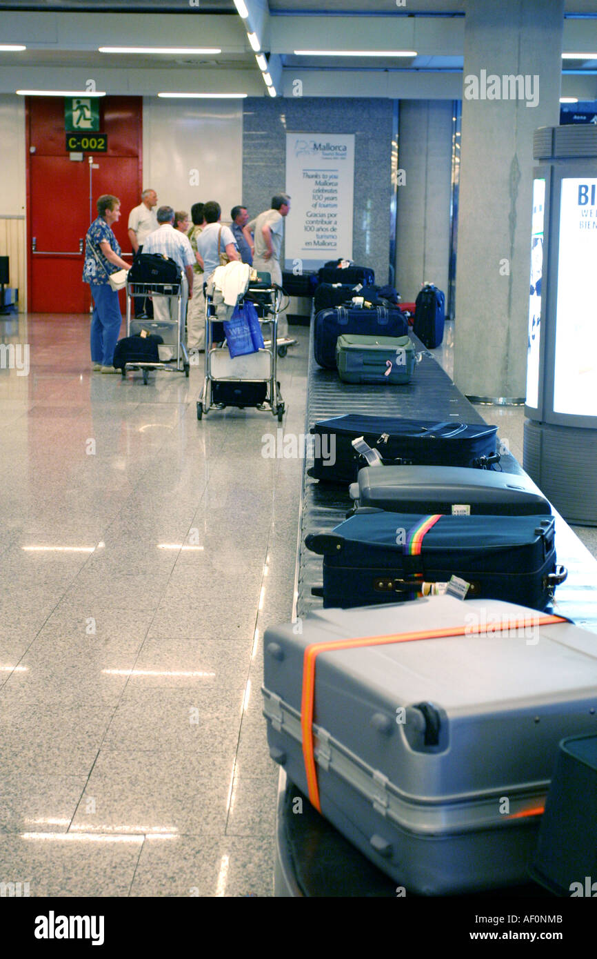 Gepäckausgabe Bereich am Flughafen von Palma Mallorca Spanien Stockfoto