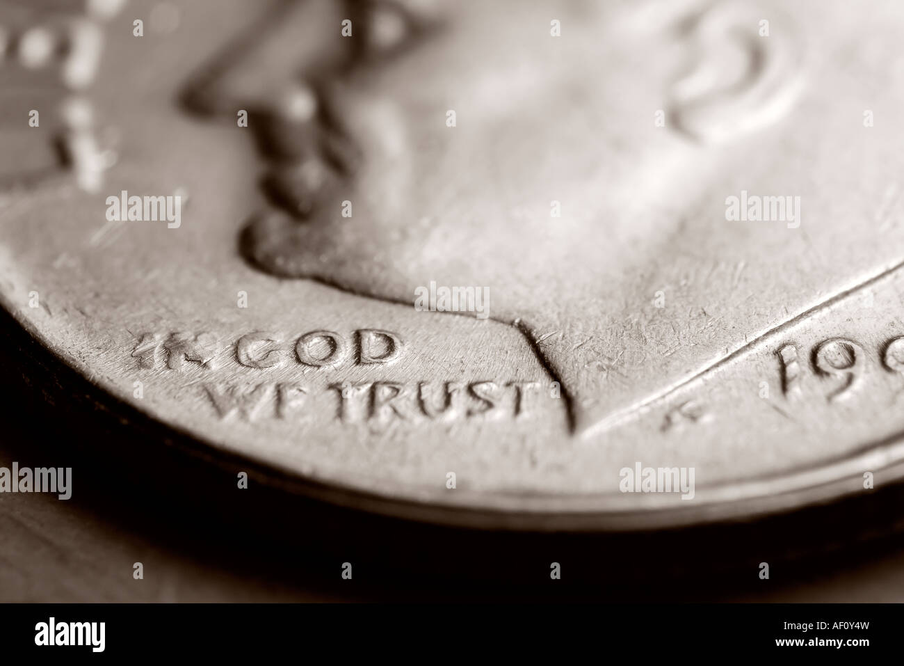 Extreme Vergrößerung Makrofoto eines US-Cent mit dem Schwerpunkt In God We Trust Stockfoto
