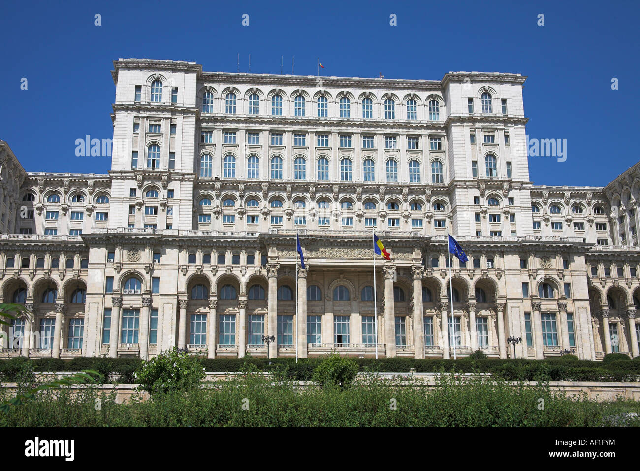 Palast des Parlaments, auch bekannt als Volkspalast, Casa Poporului, Bukarest, Rumänien Stockfoto