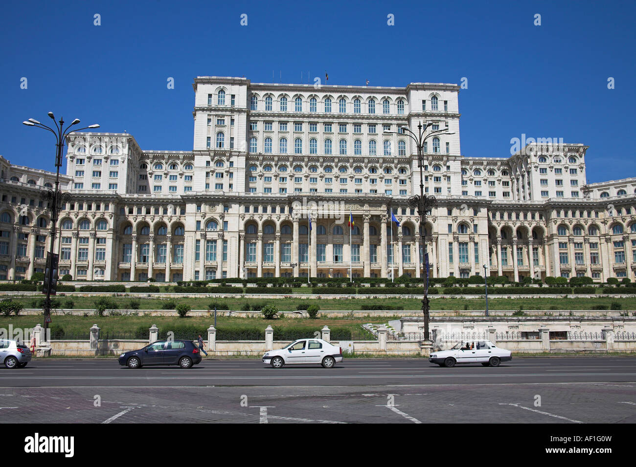 Palast des Parlaments, auch bekannt als Volkspalast, Casa Poporului, Bukarest, Rumänien Stockfoto