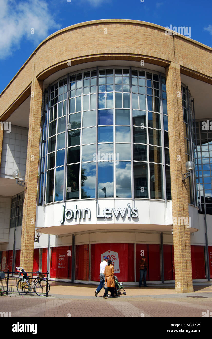 John Lewis Department Store, Clarence Street, Kingston upon Thames, Royal Borough of Kingston upon Thames, Greater London, England, Vereinigtes Königreich Stockfoto