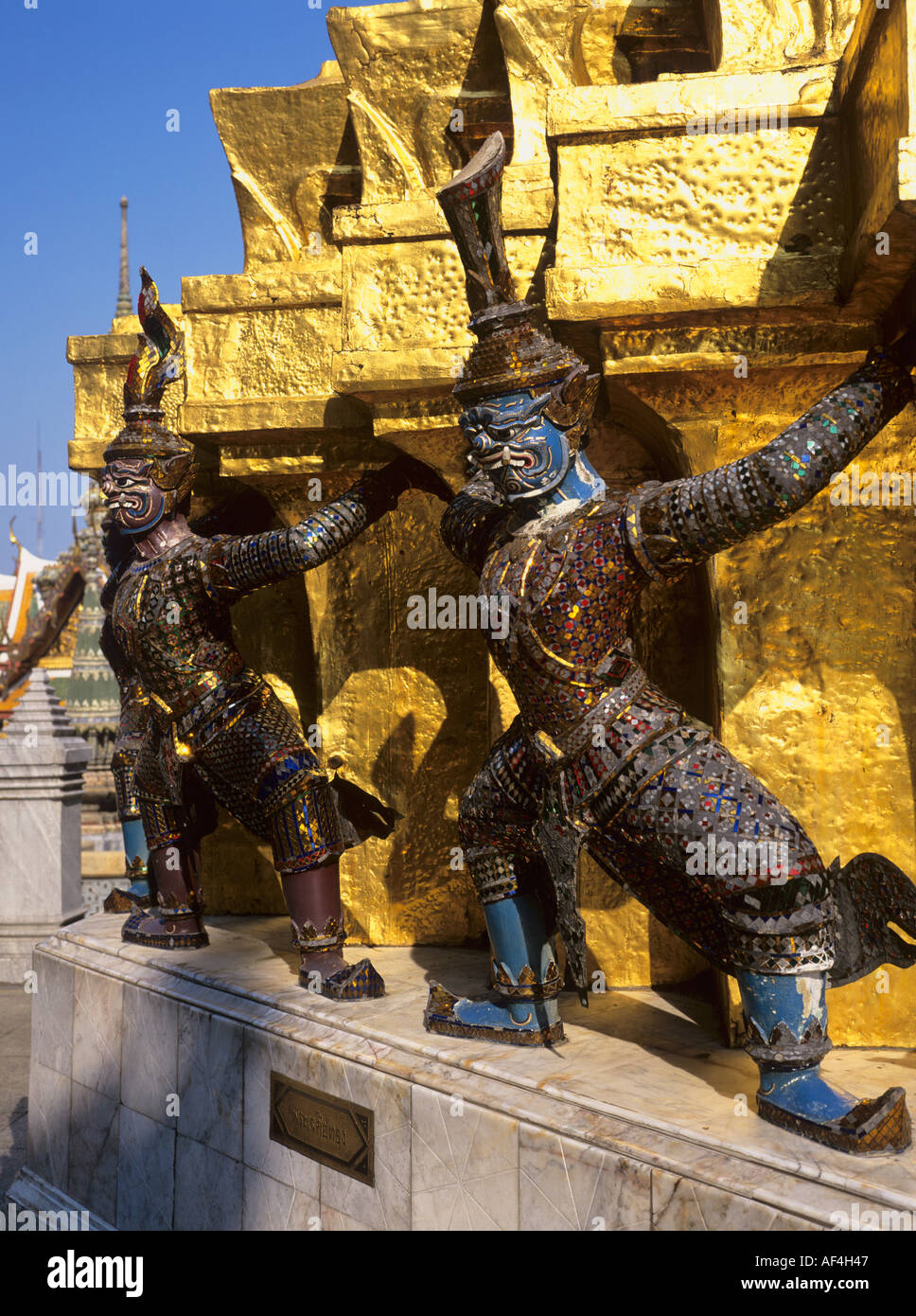 Wache Statuen Grand Palace Komplex Wat Phra Kaeo Bangkok Thailand Stockfoto