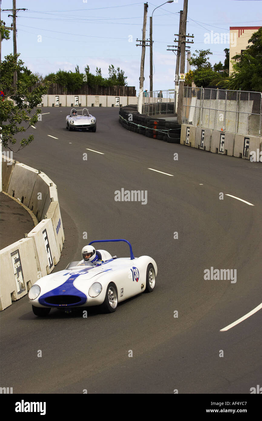 Buckler spezielle 1959 und Mistral Sport 1959 Classic Street Racing Dunedin Neuseeland Südinsel Stockfoto