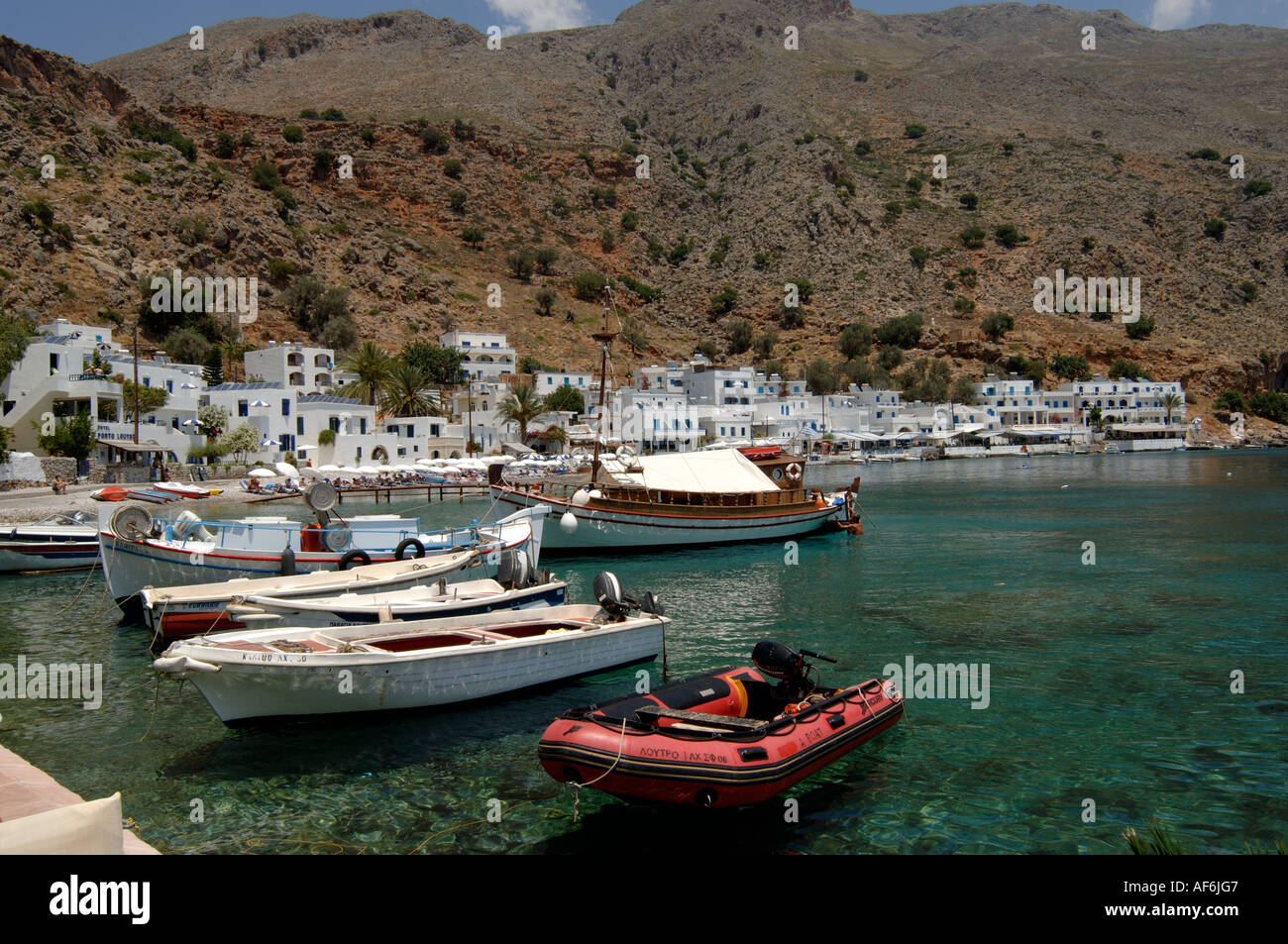 Loutro Stadt Hafen mit kleinen Booten Süd West-Kreta Stockfoto