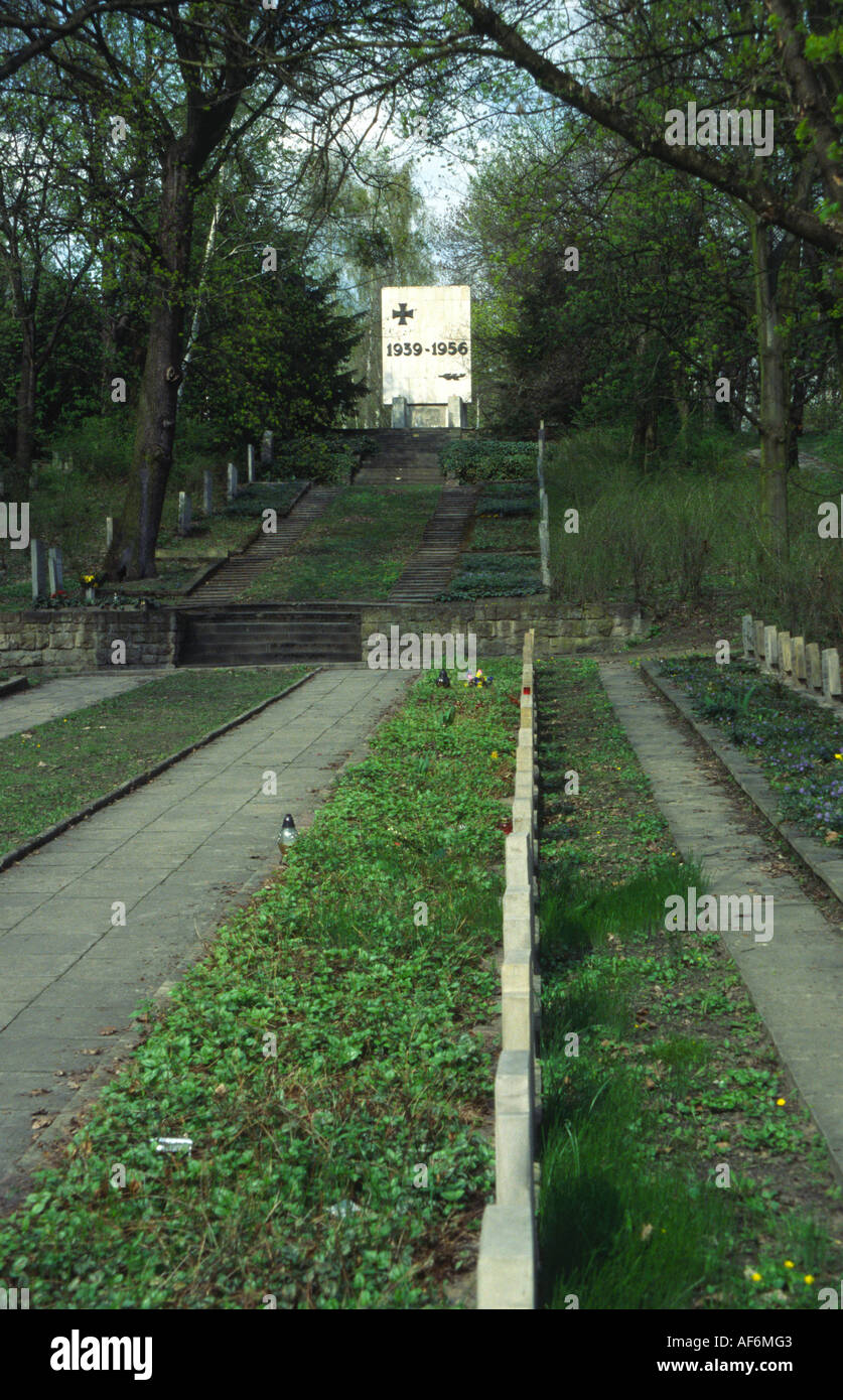 Gräber der jüdischen Soldaten am Friedhof in Posen errichtet am ehemaligen preußischen Festung in Poznan, Polen Stockfoto