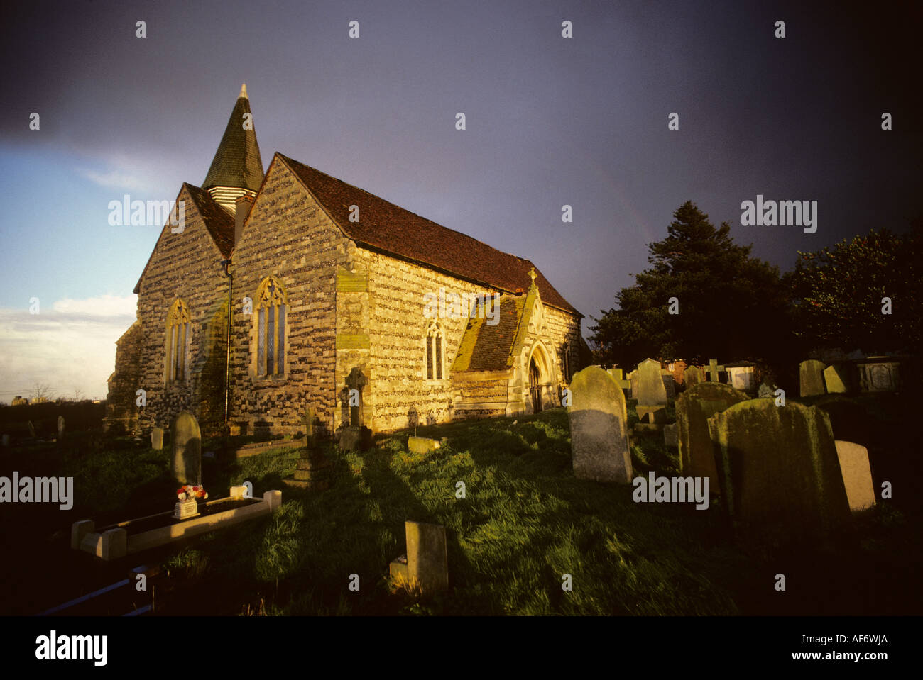 St. Mary s Kirche niedriger Higham Stockfoto