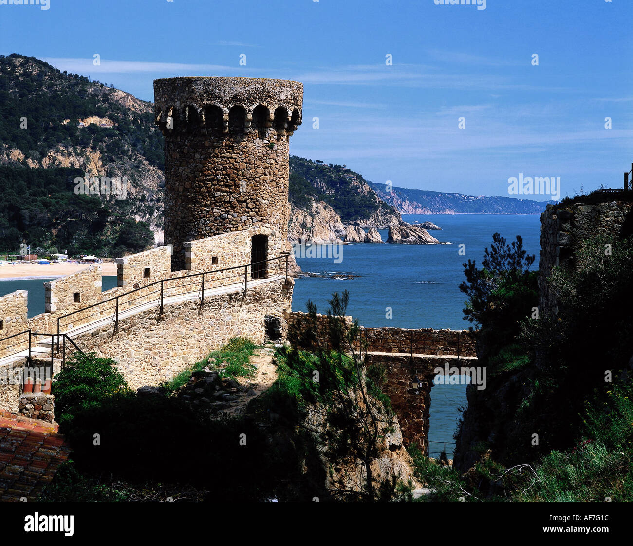 Geographie/Reisen, Spanien, Costa Brava, Tossa de Mar, Blick von der City Tower in Richtung der Altstadt Villa Vela, Additional-Rights - Clearance-Info - Not-Available Stockfoto