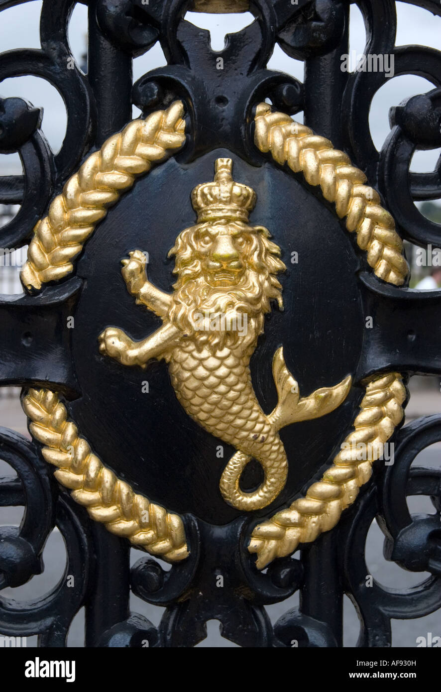 Nautisches Detail am Tor des Old Royal Naval College, Greenwich Stockfoto