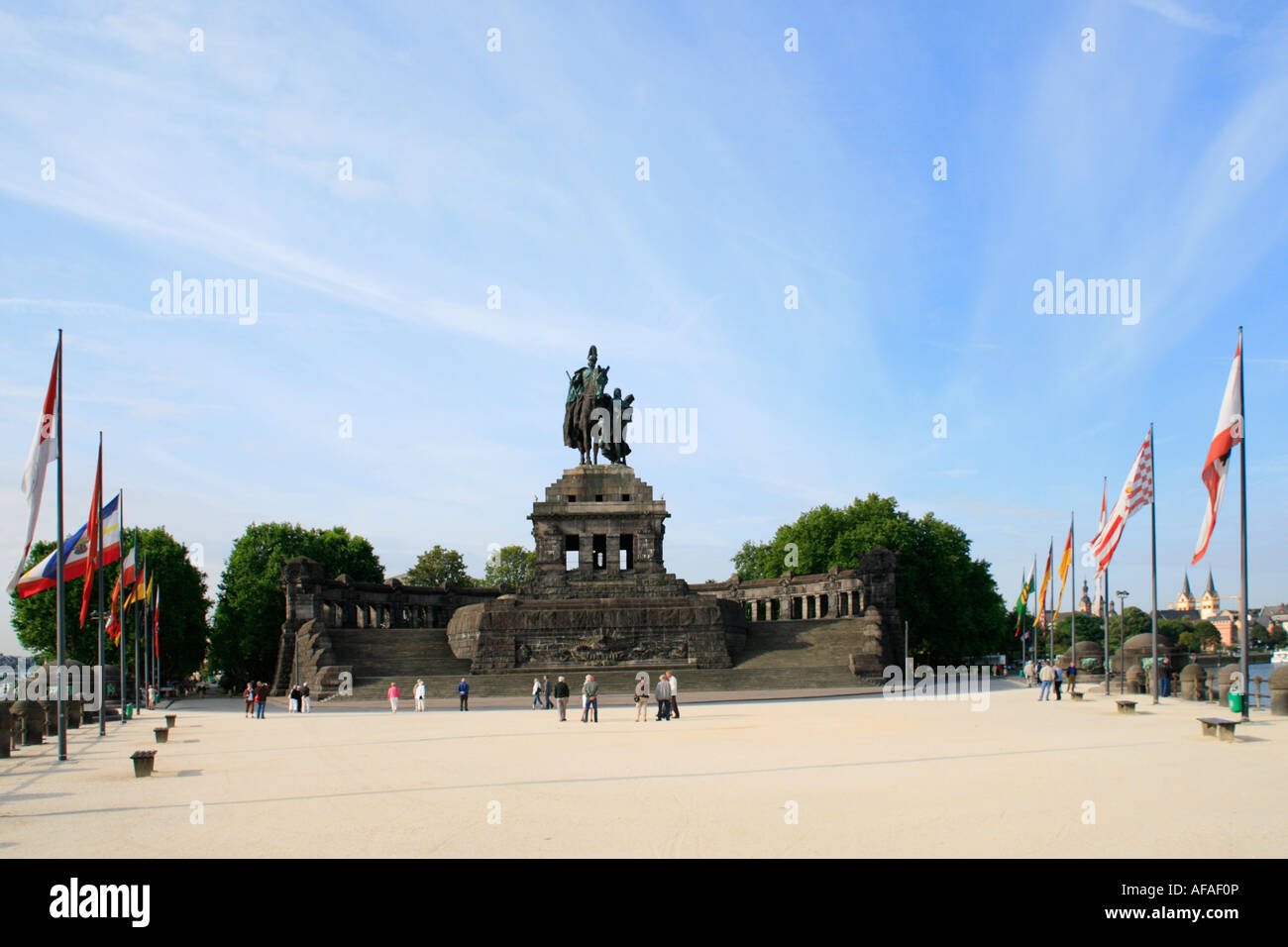 Die Equestrian Statue von Kaiser Wilhelm i. am Deutschen Eck (Deutsches Eck) in Koblenz Stockfoto