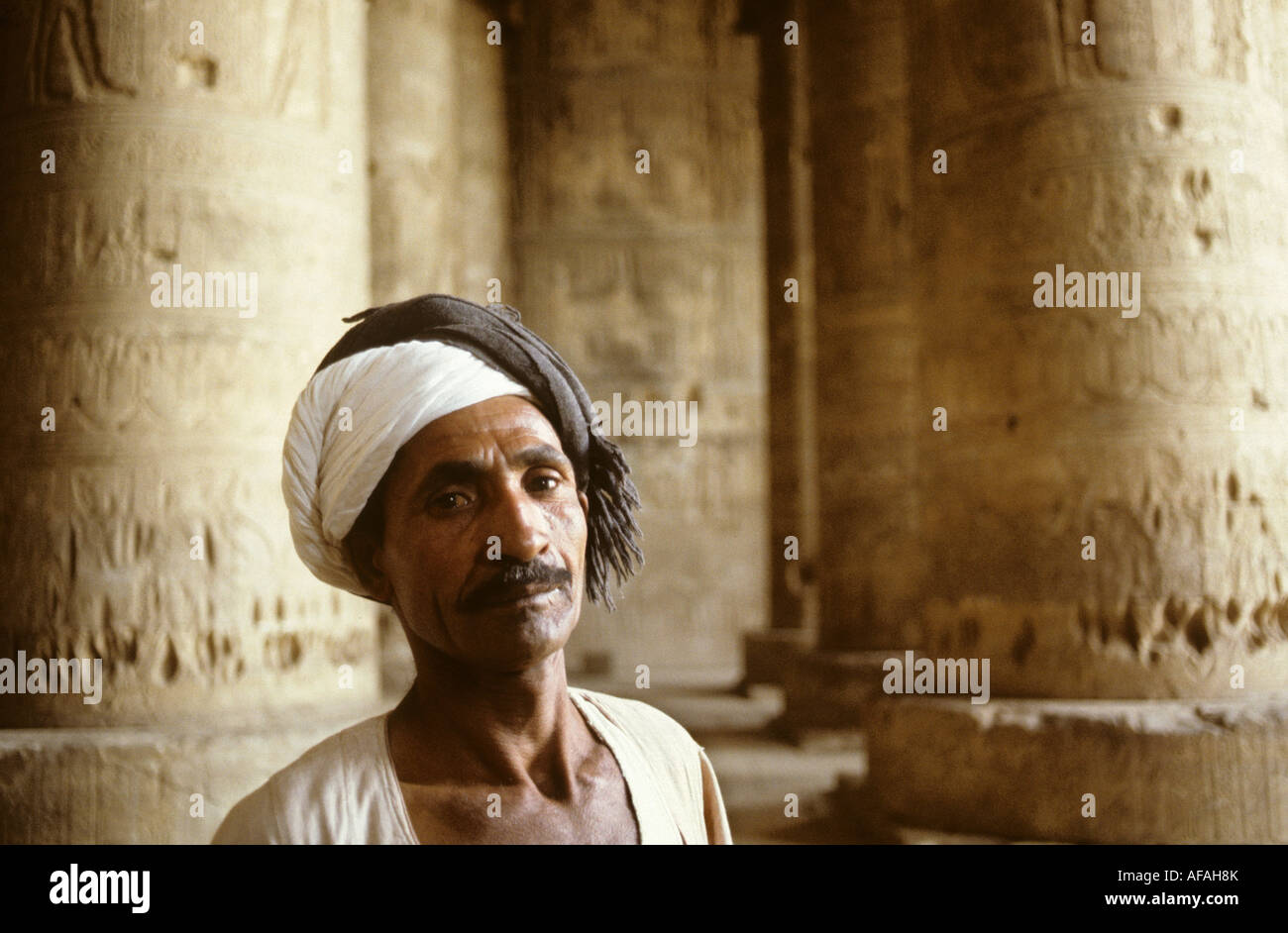 Im Tempel von Dendara Ägypten Quena Wache stehen Stockfoto