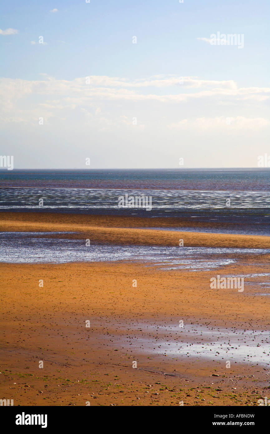 Strand, Meer und Himmel Hunstanton Norfolk England Stockfoto