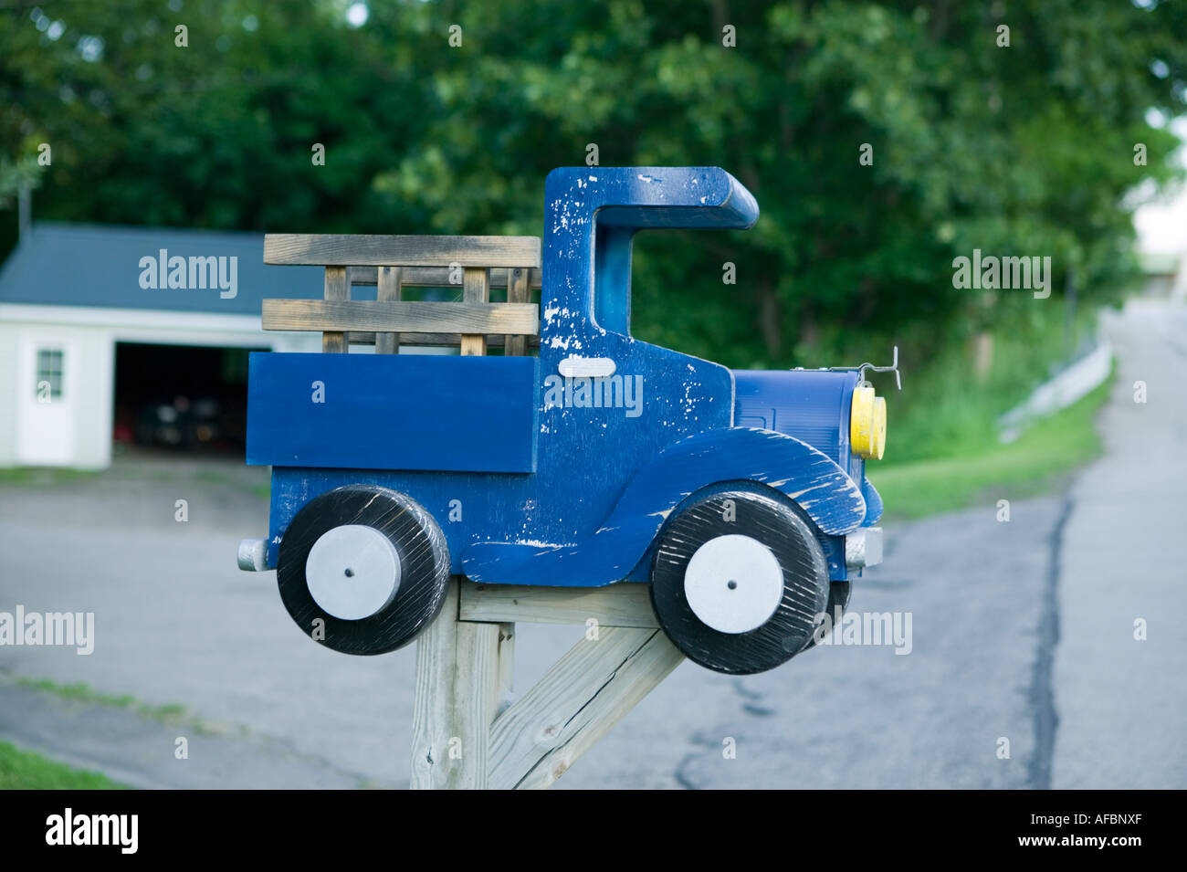 Handgemachte Postfach wenig fällt New York Herkimer County Stockfoto