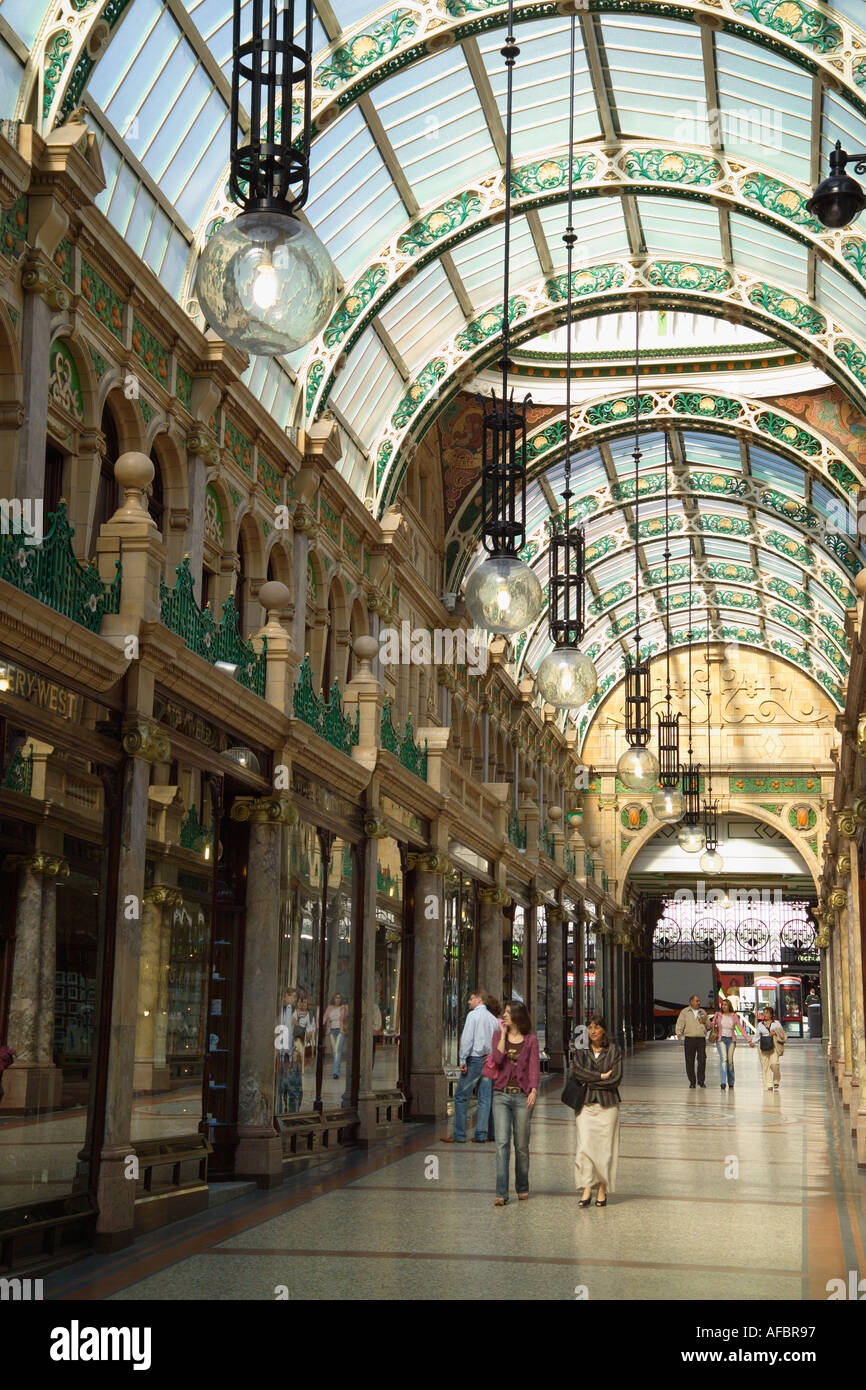 innen [County Shopping Arcade] Leeds Yorkshire Stockfoto