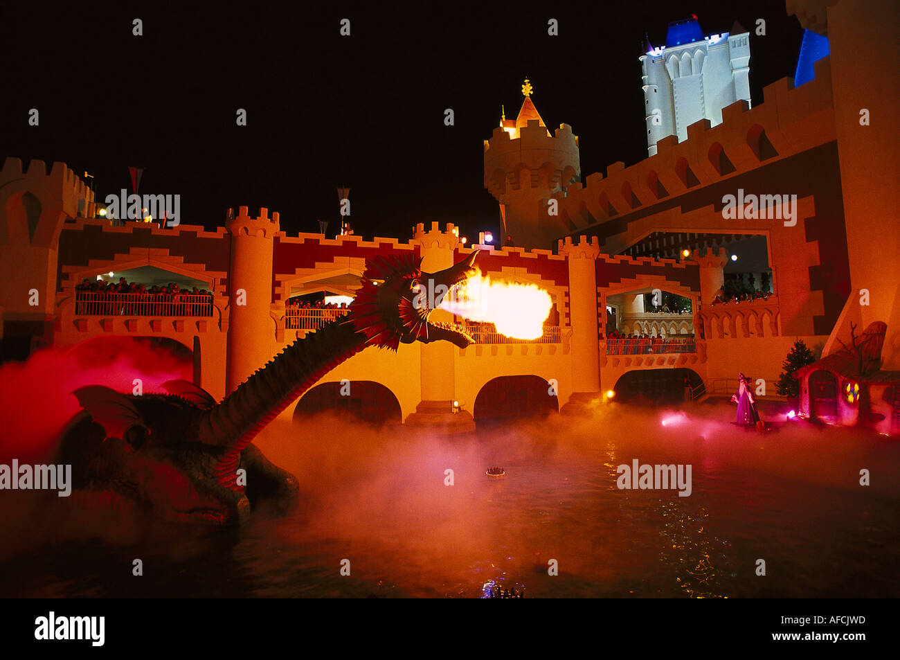 Dragon & Merlin, Hotel Excalibur, Las Vegas, Nevada, USA Stockfoto