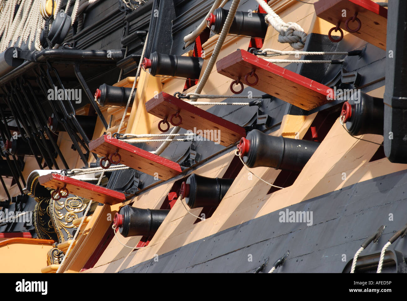 Kanone Türmchen, berühmte Nelsons Flaggschiff HMS Victory, Historic Dockyard, Portsmouth, Hampshire, England, Vereinigtes Königreich Stockfoto
