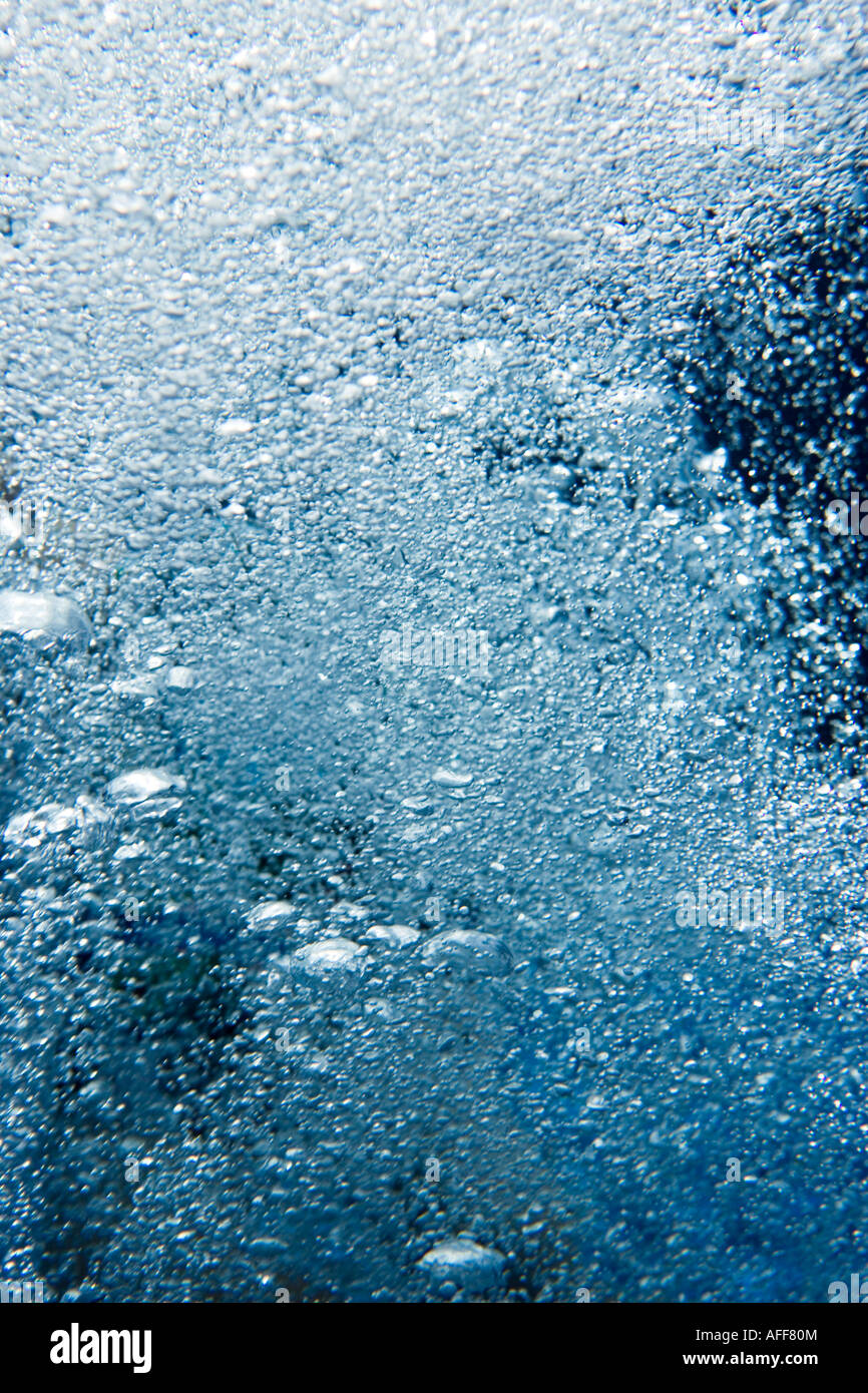 Unter Wasser Bläschen Stockfoto