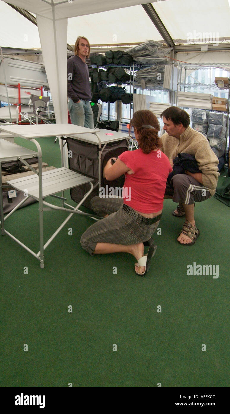 Camping Shop-Shop UK England Europa GB Großbritannien Stockfoto