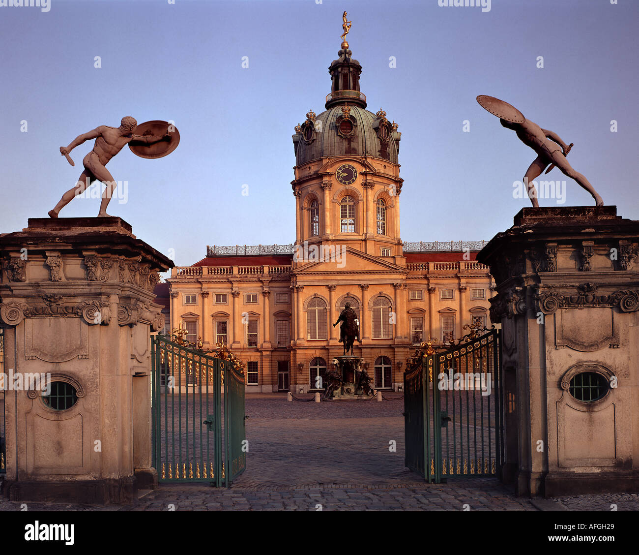 DE-Berlin: Schloss Charlottenburg Stockfoto