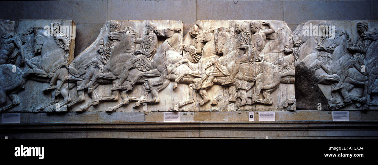 Die Elgin Marbles im British Museum London UK Stockfoto