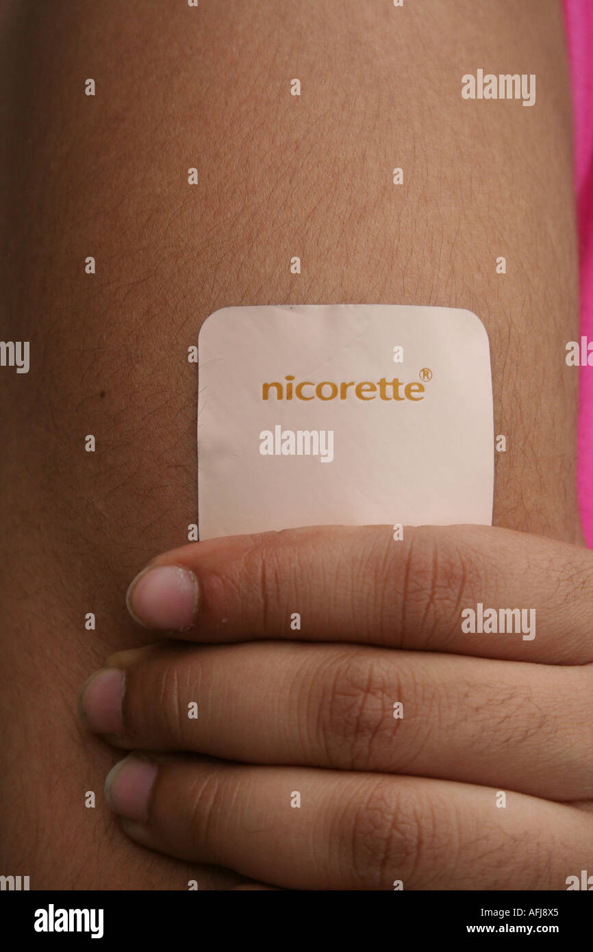 Nicorette Pflaster Stockfotografie - Alamy