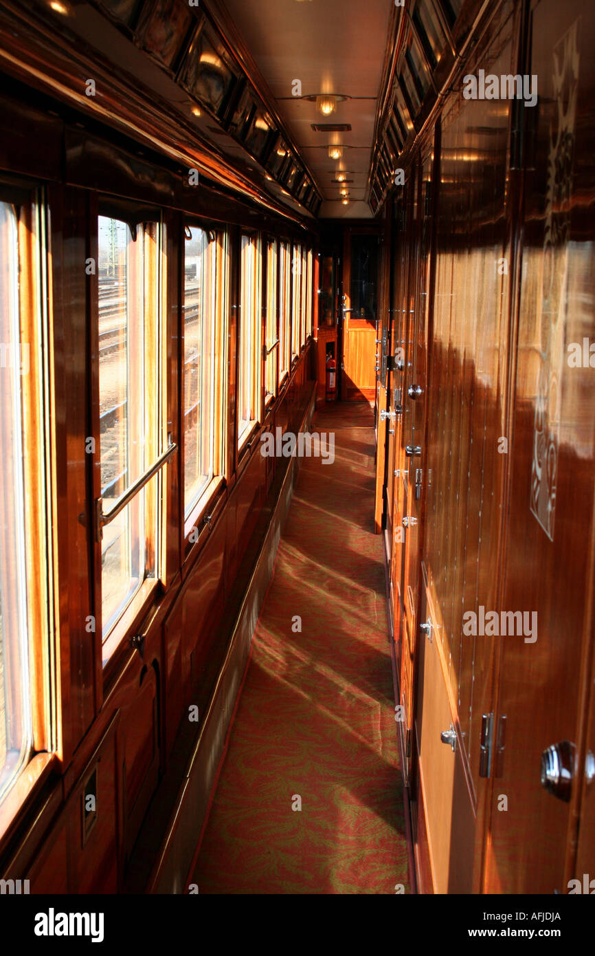Korridor auf den Orient-Express-Zug Stockfoto