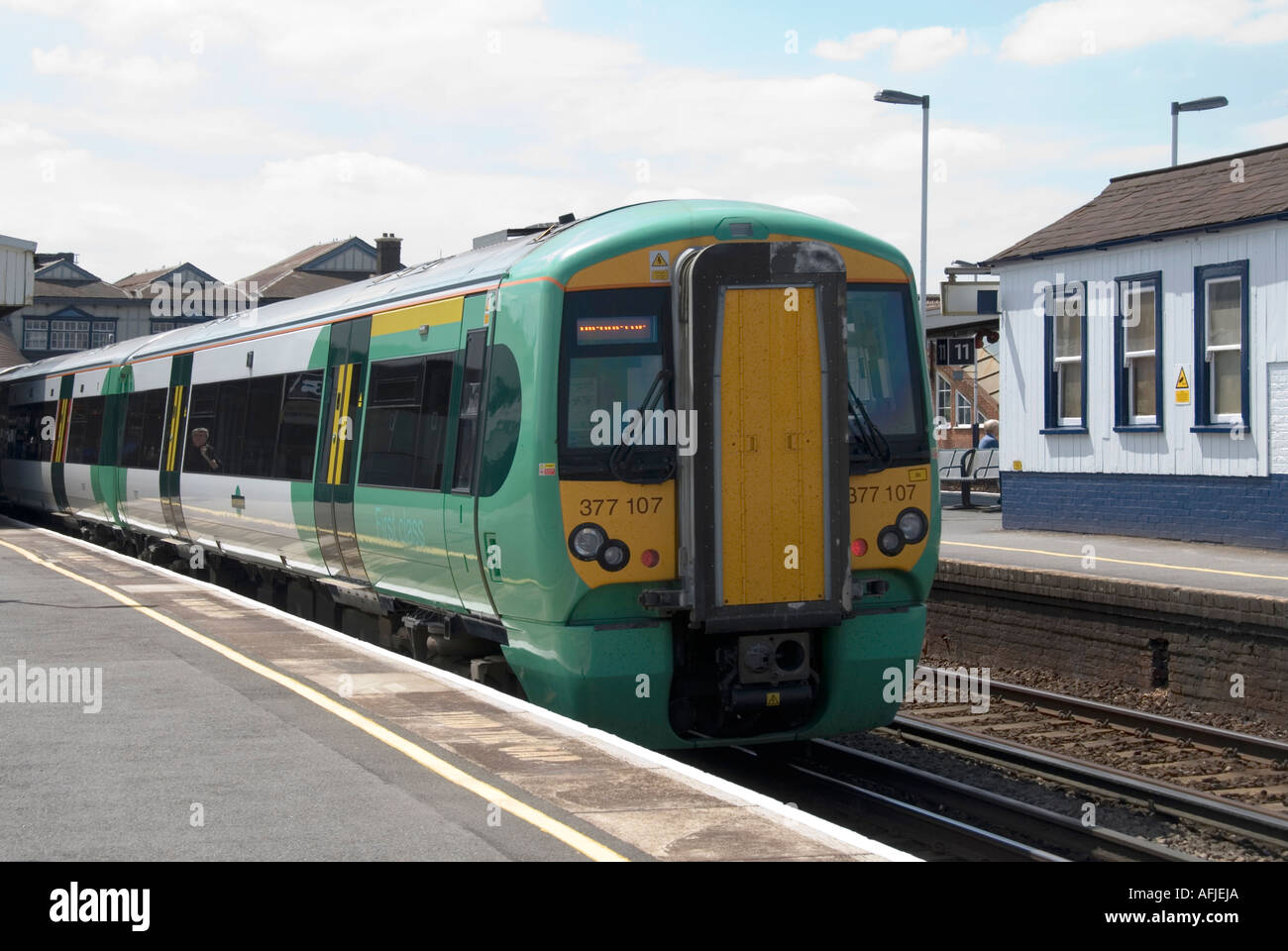 Clapham Junction Bahnhof mit Bahnsteig ausgeschiedenen Stockfoto