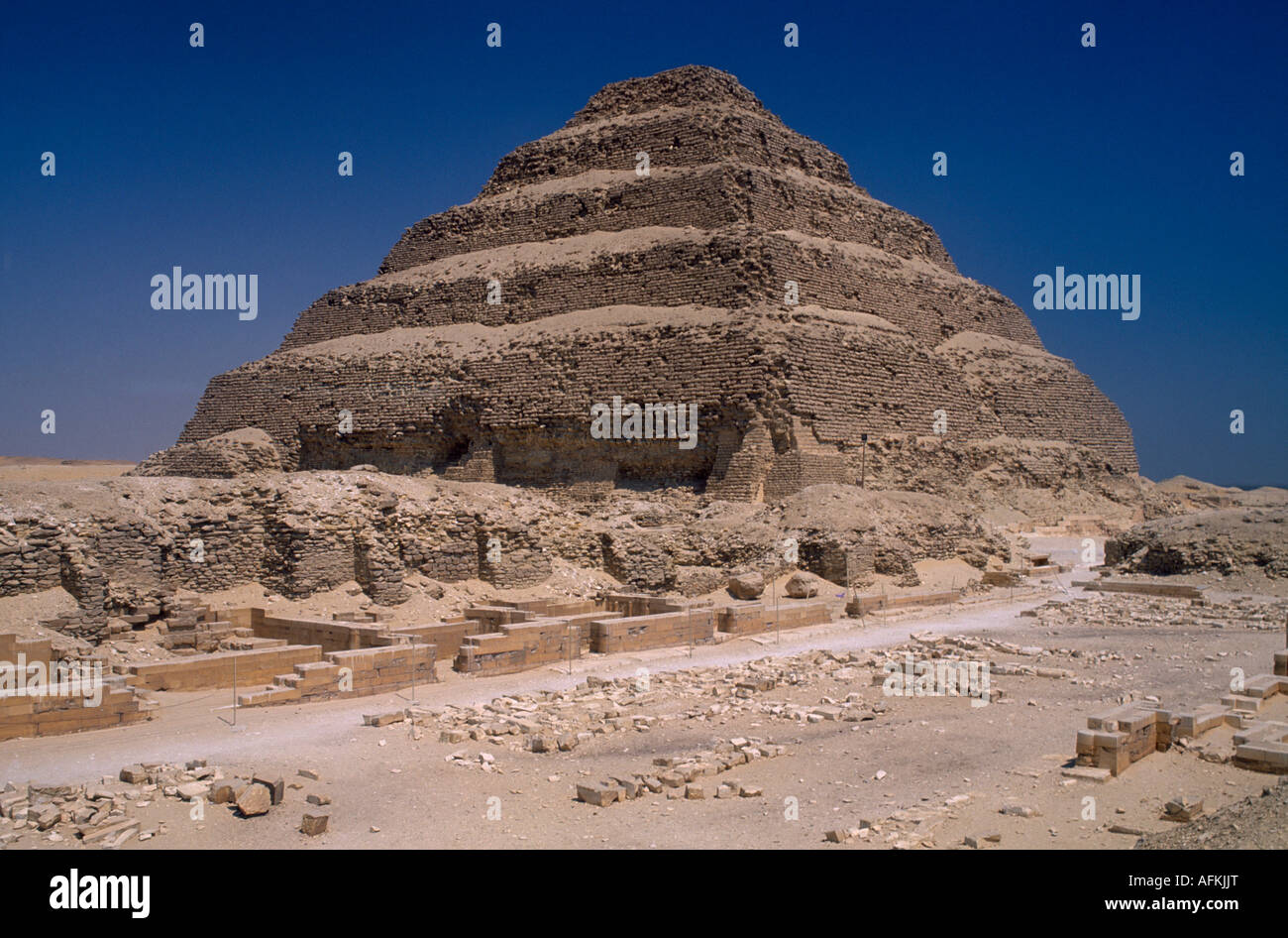 Ägypten Nordafrika Nahost Kairo Bereich Sakkara Schritt Pyramide des Djoser gebaut für 3. Dynastie König Djoser Stockfoto