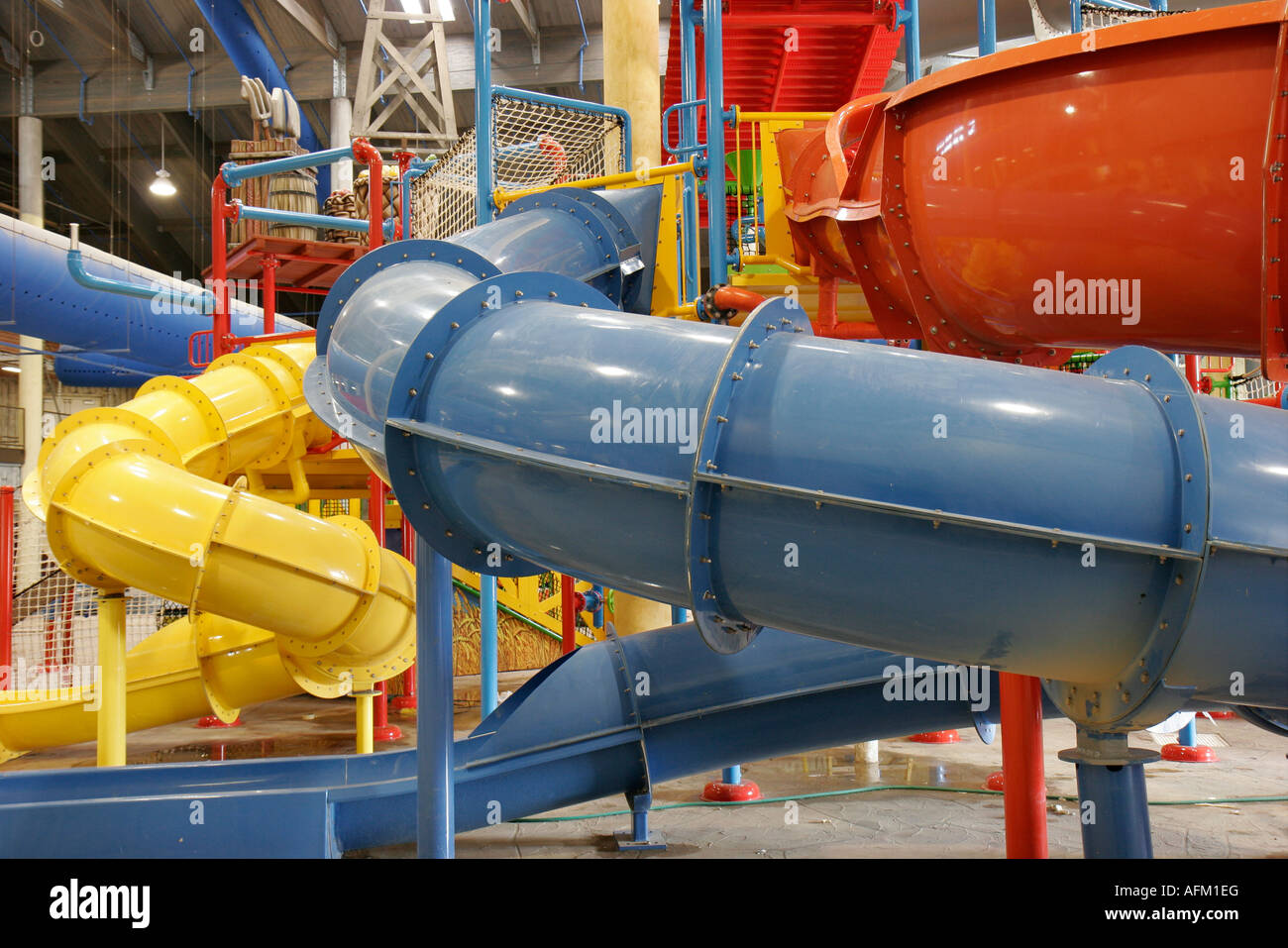 Shipshewana Indiana, Splash Universe Water Park Resorts, Wasserrutschen, geschlossene Rohre, unter Neubau Baumeister, IN070829102 Stockfoto