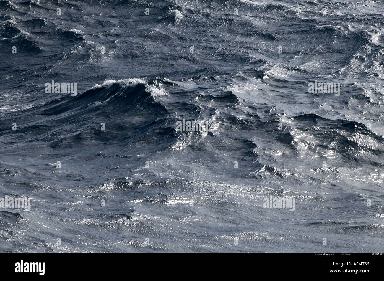 Grauen Gewässern des südlichen Ozeans Stockfoto