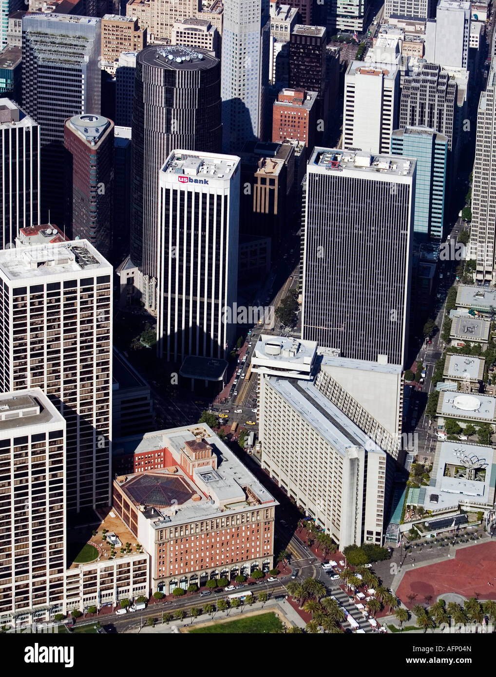 Luftaufnahme über Market Street San Francisco Kalifornien Hyatt Hotel und One Rincon Plaza Stockfoto